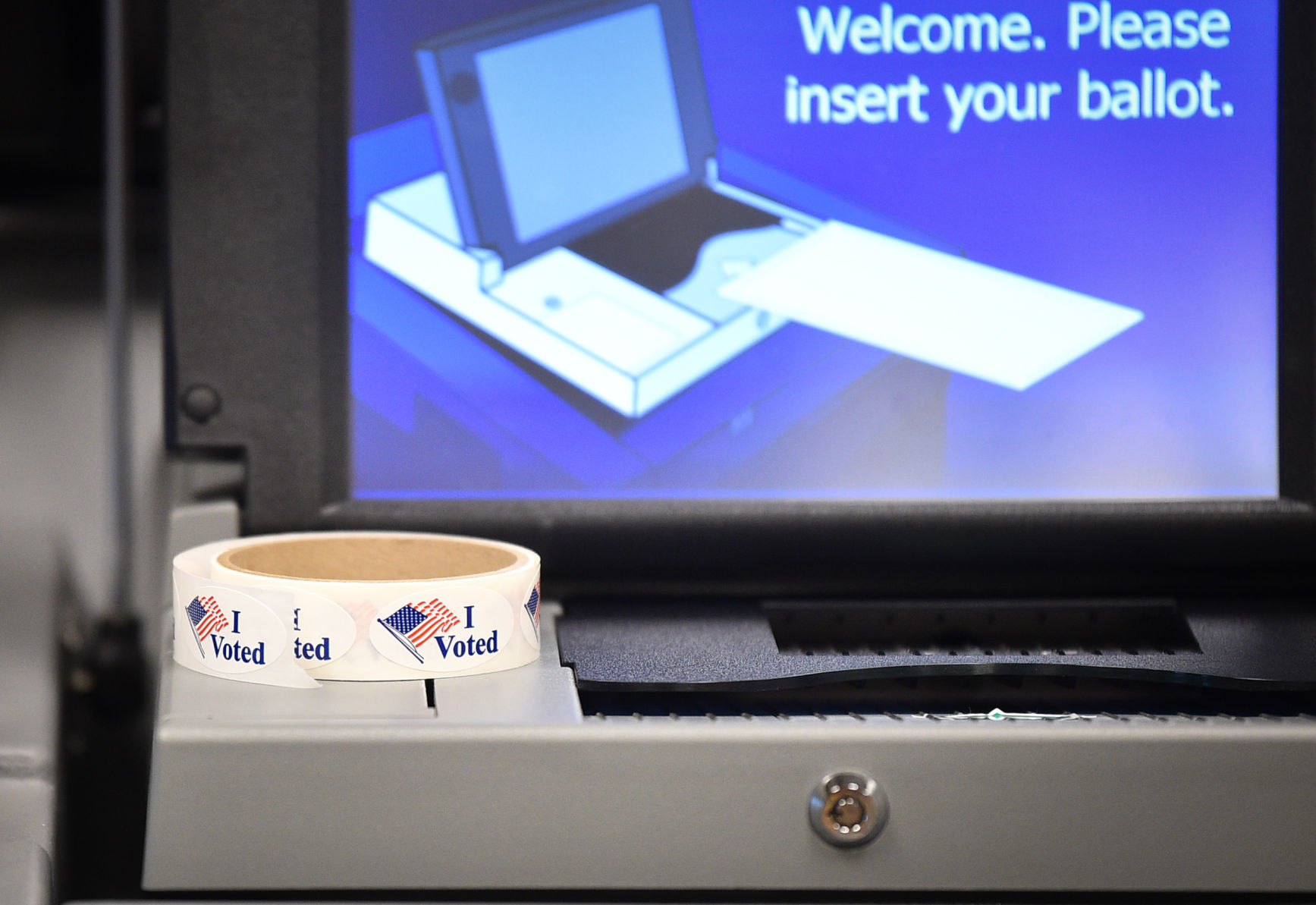 110519-voting-001a.JPG